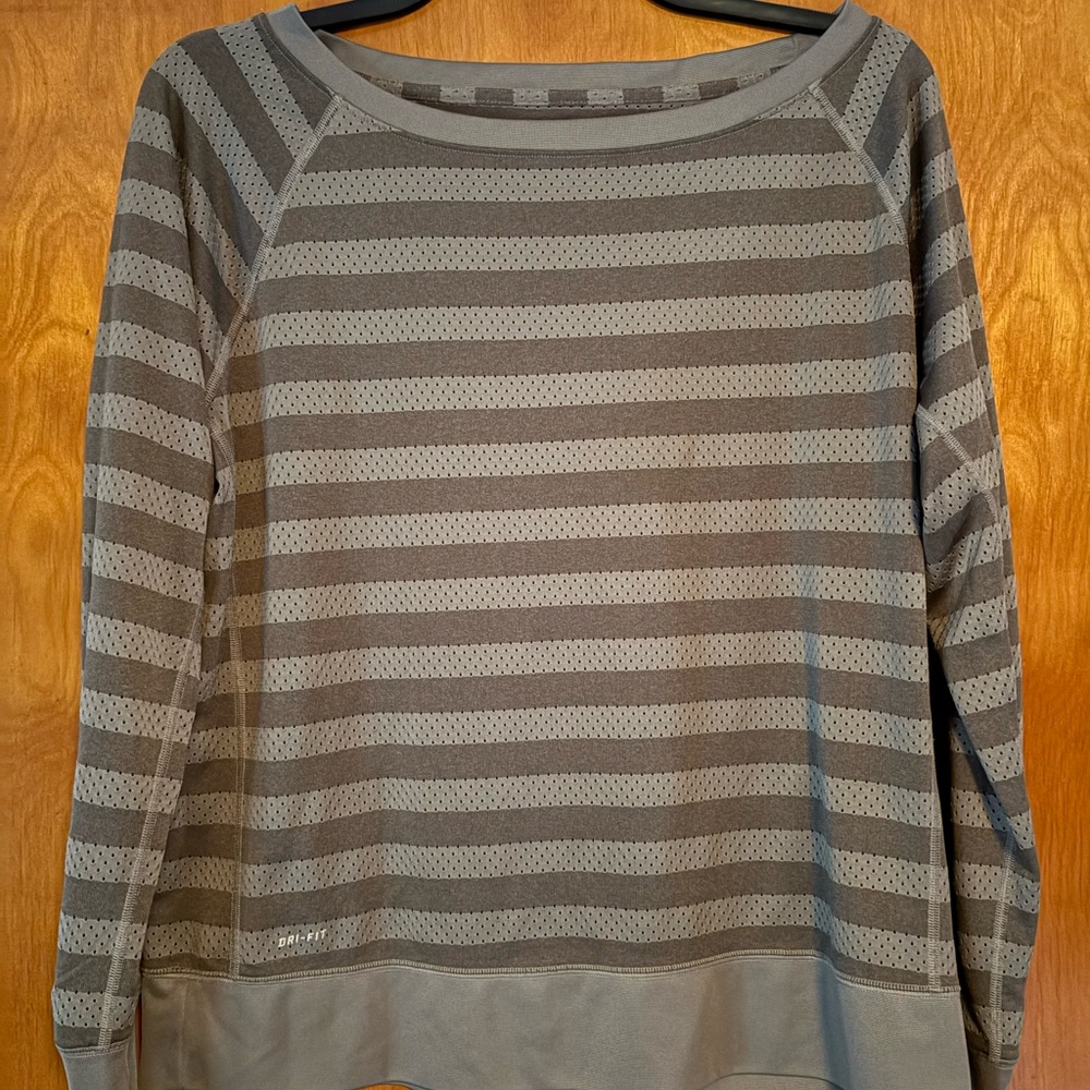 Nike Gray Striped Long Sleeve Mesh Top, Size XL